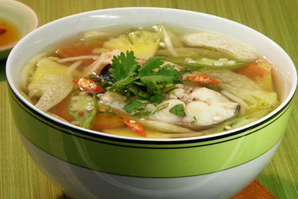 Cá Mú Nấu Canh Chua - Hương Vị Đậm Đà Trong Món Ăn Việt