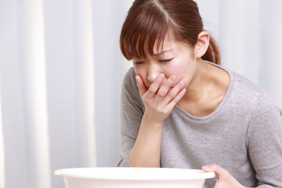 Cách trị buồn nôn hiệu quả tại nhà - Hướng dẫn đầy đủ từ A đến Z